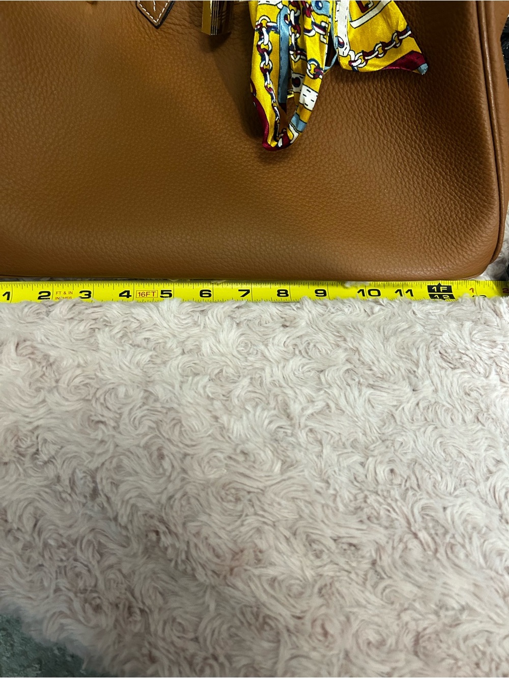 Classic Leather Tote Bag in Cognac with Gold Hardware - Picture 6 of 13